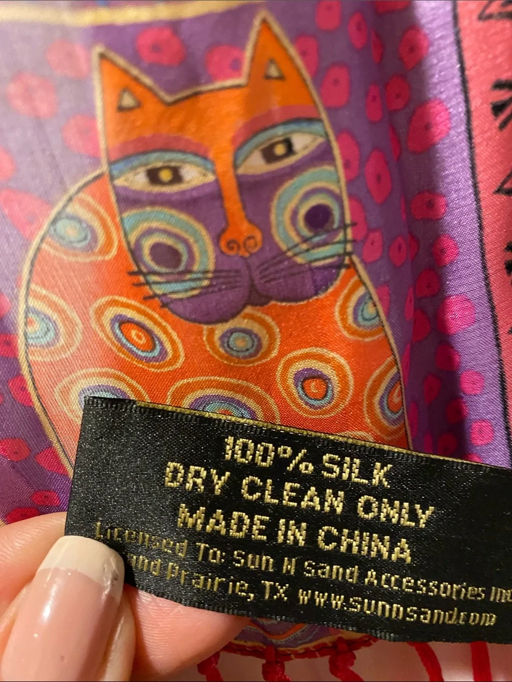 💯 Silk Beautiful Cat Print Fringe Scarf NWOT
